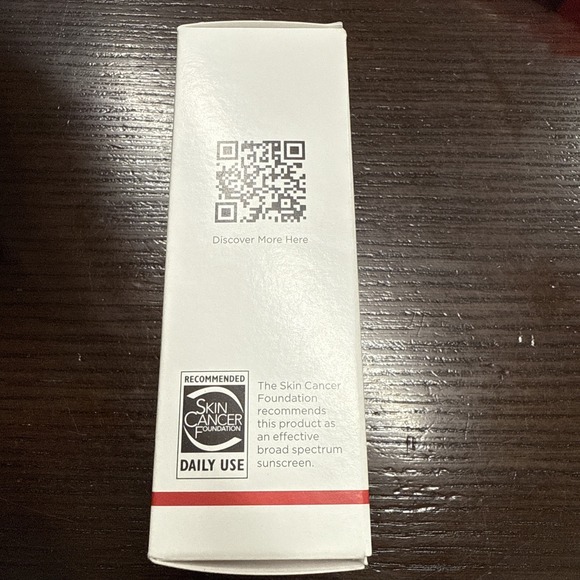 ELTA MD UV Clear Broad-Spectrum SPF 46 FACIAL SUNSCREEN 1.7‎ oz,  New exp 6/2026 - Picture 2 of 7